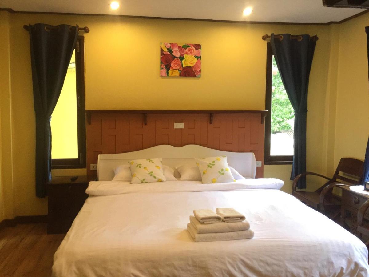 Luang Chumni Village